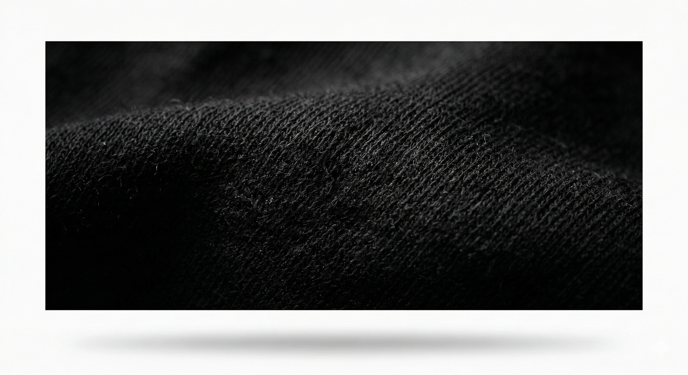 katun jersey hitam pekat